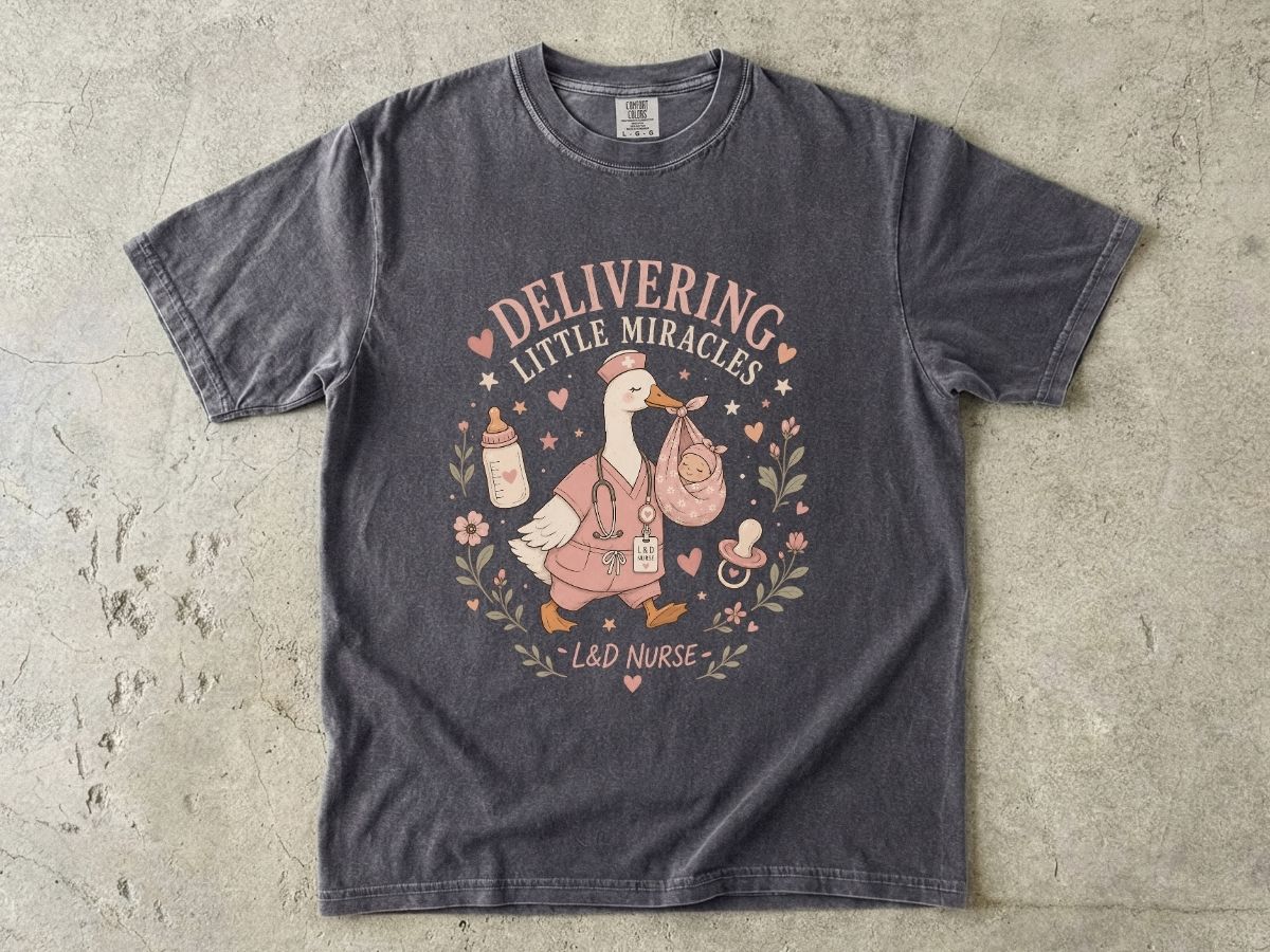 Delivering Miracle Duck Nurse T-Shirt – New Mom & Labor Delivery Nurse Gift